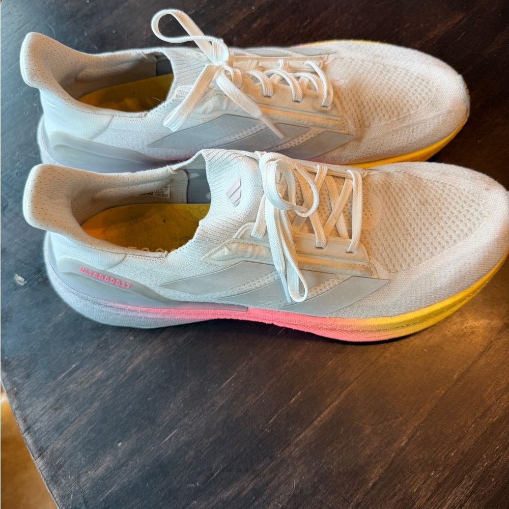 Adidas UltraBoost 5 'White Lucid Pink' ID8810 Running size 12 - Picture 4 of 9